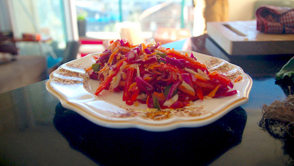 How to make Raw Coleslaw Salad
