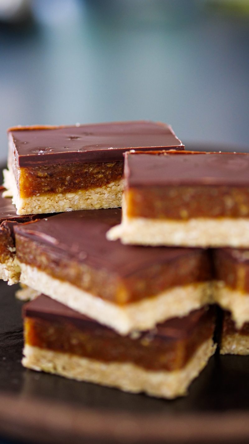 Raw Vegan Snickers Slice Recipe - Bondi Harevst